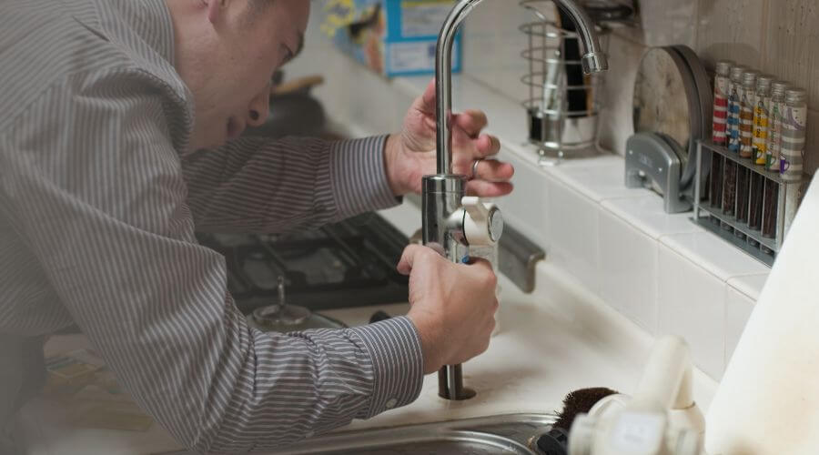 Professional Tankless Water Heater Installation in Karnes City, TX